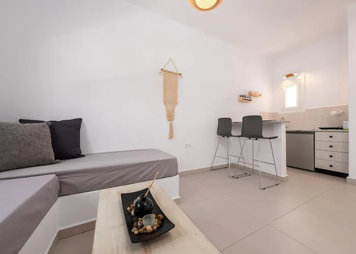 Althea Paros Apart Otel